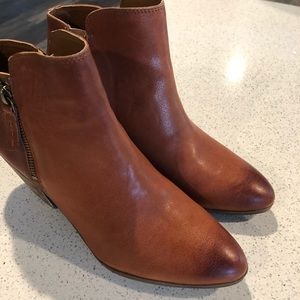 judy zip bootie frye